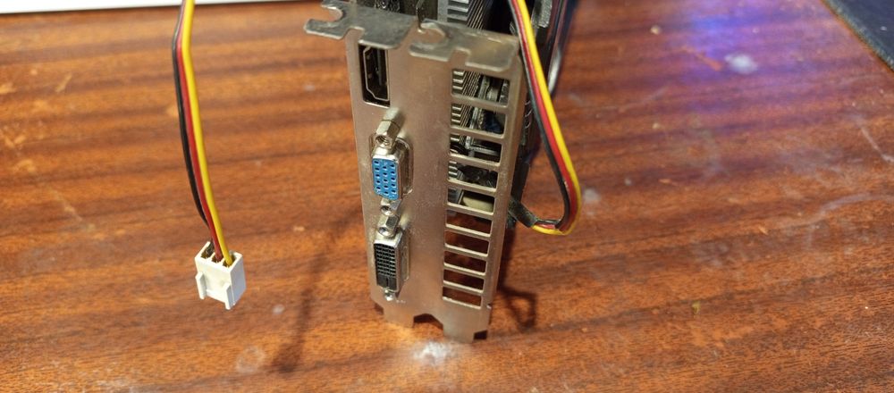 Видеокарта GTX 750 Ti