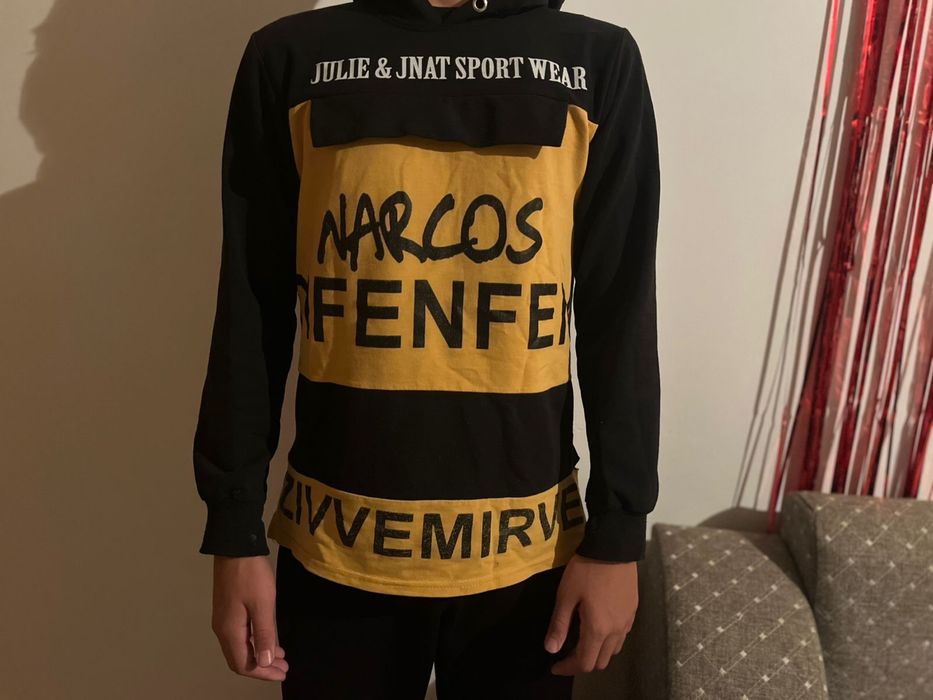 Продам толстовки подростковые