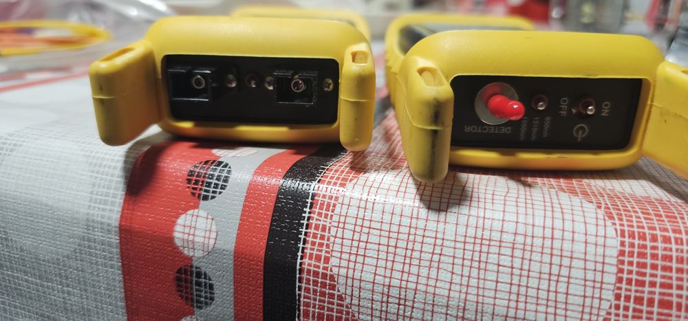 Dual OWL Optical Source
Dual OWL este o sursă de lumină (light