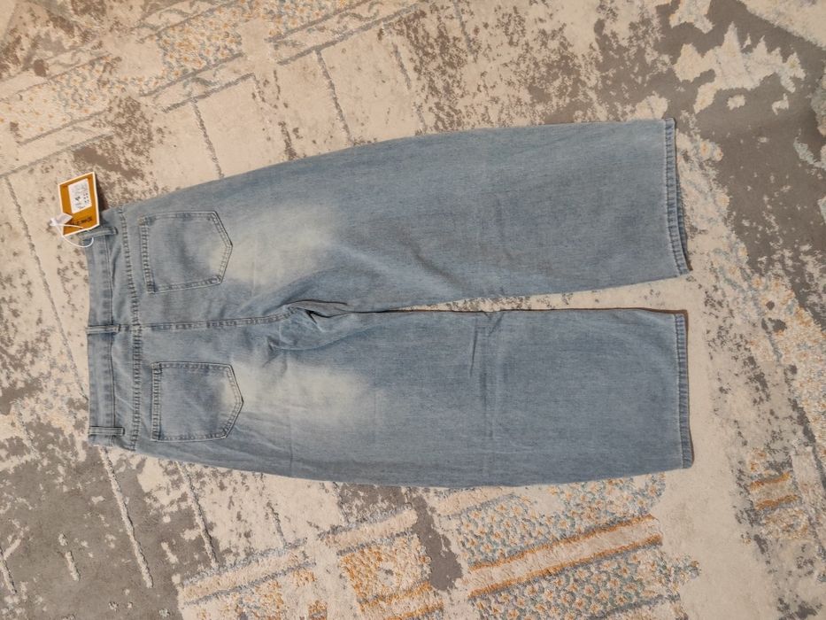 Джинсы широкие Л