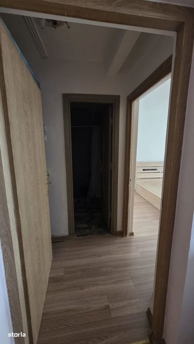 apartament cu 2 camere, semidecomandat, 46 mp., zona centrala