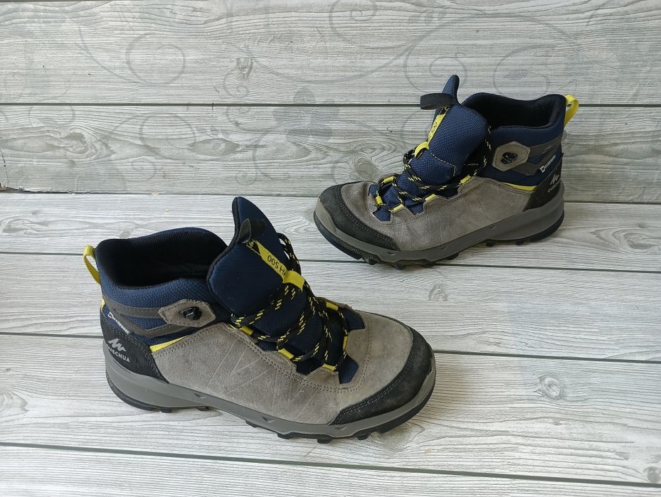 Quechua Waterproof N 39 маратонки