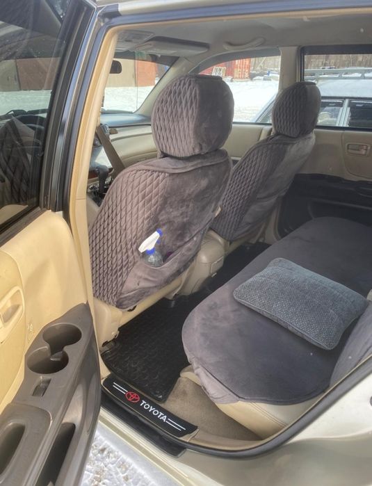 Продам автомобиль Toyota Highlander