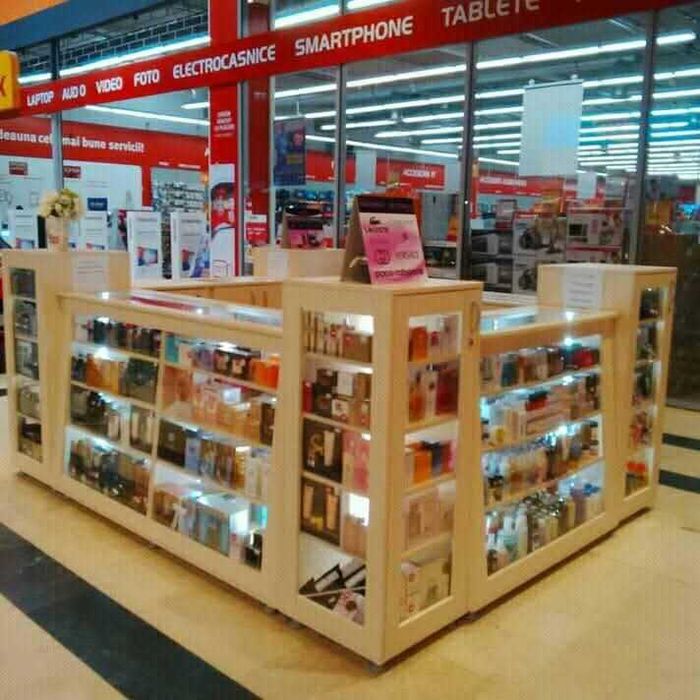 Vand mobilier(stand, insula)