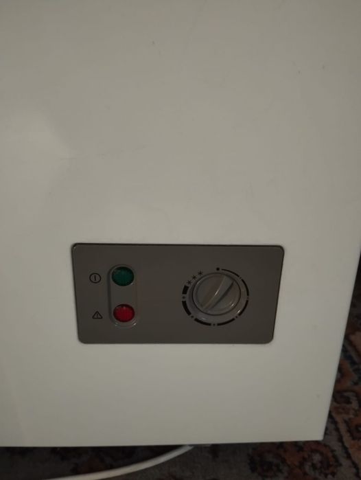 Морозильник продам