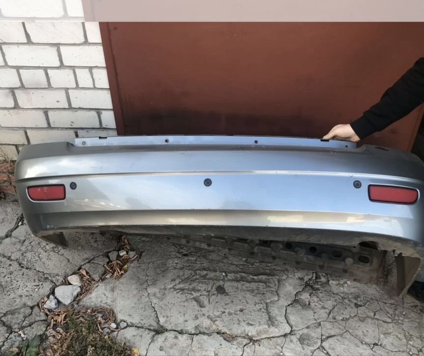 Продам бампер от приоры