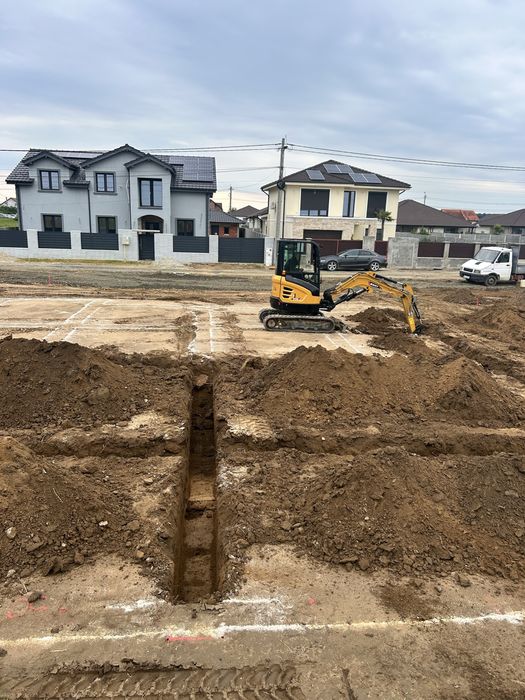 Inchriez Buldoxcavator   fundati  ridicam moloz  trans agregate
