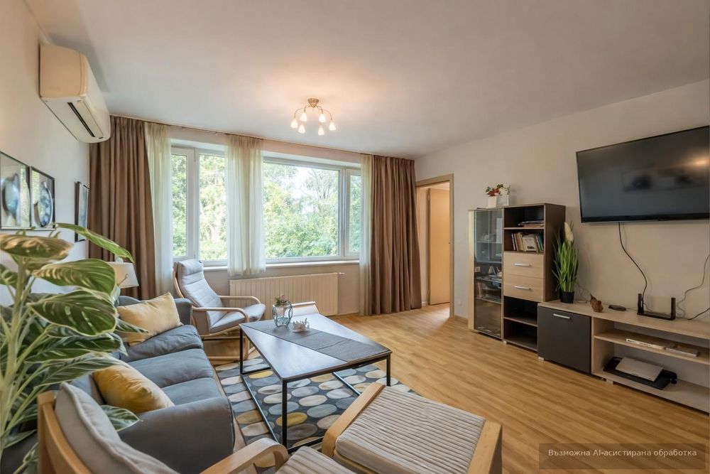 Дава се под наем Четиристаен апартамент в София, Център - 128 кв.м за 1346.4 € - Снимка #2