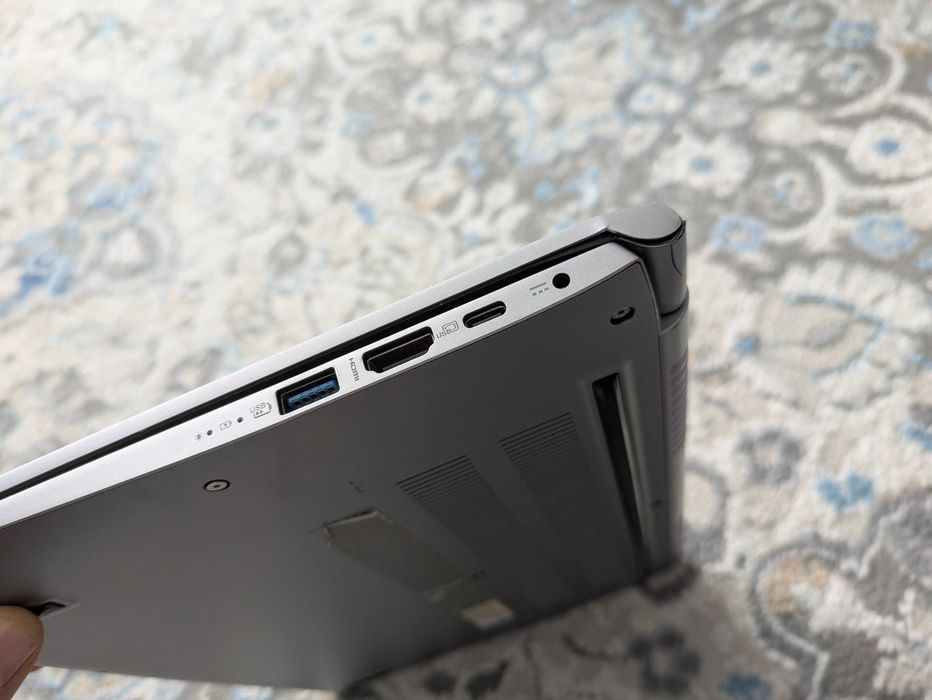 Laptop Acer Swift 3 SF314-55, 14" Full HD, i5-8265U, 8GB, SSD 512GB