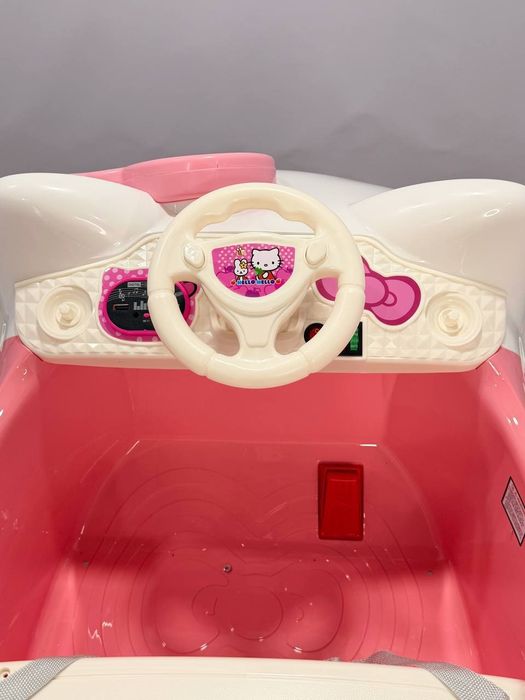 Hello kitty elektron moshina