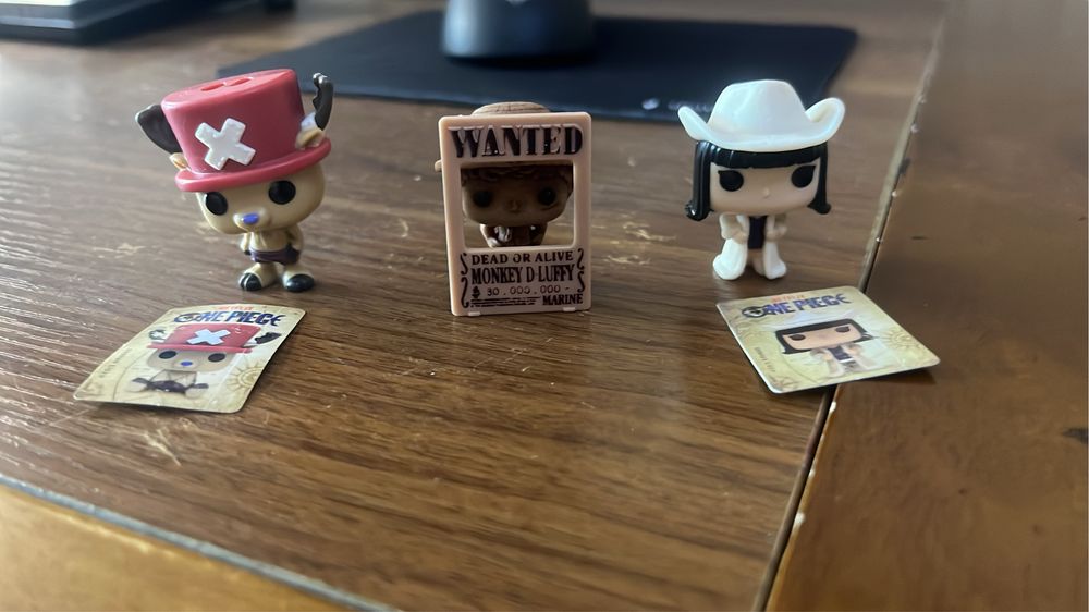 One Piece фигуркий kinder joy