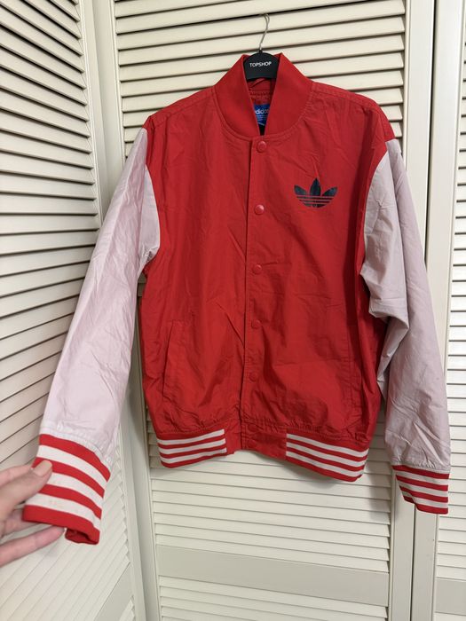 Geaca Adidas primavara