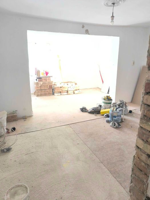 Етаж от къща в кв. Аспарухово