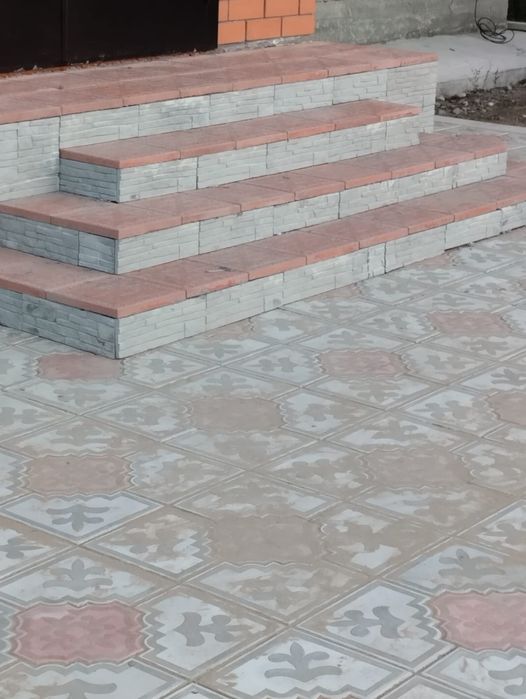 Укладка брусчатки тротуарной плитки