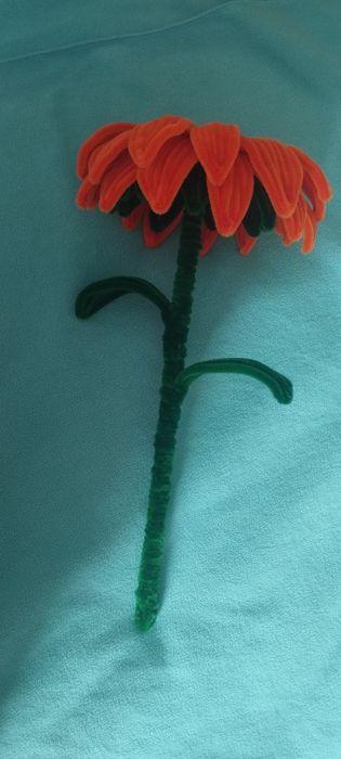 Подсолнух из синельной проволки