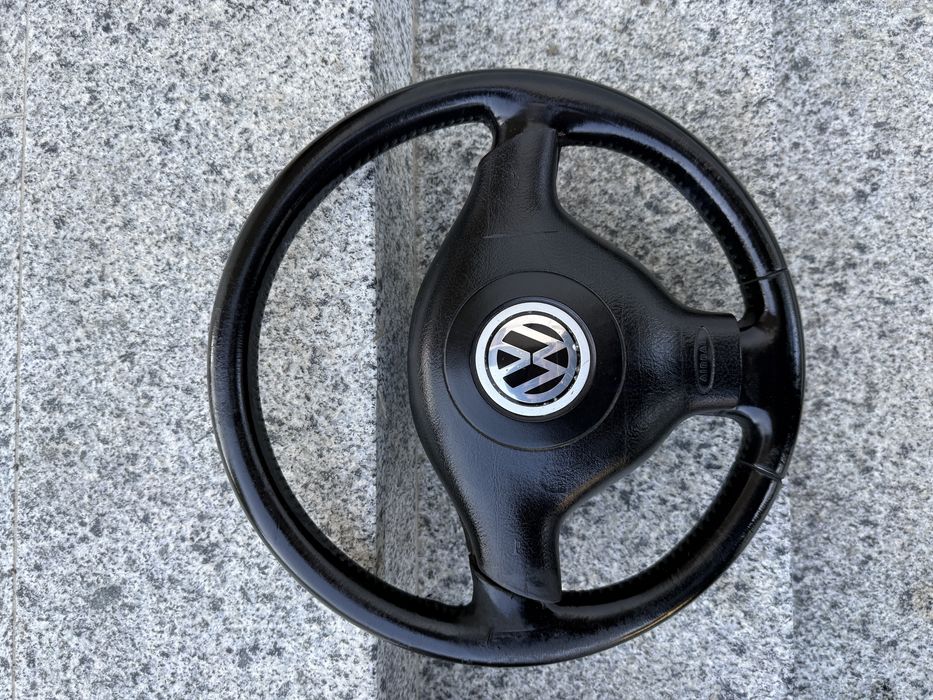 Volan 3 spite Golf 4