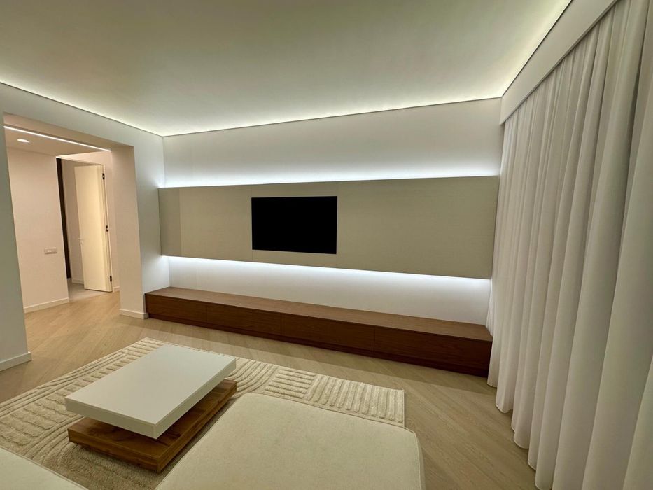 Apartament 3 Camere Cortina North