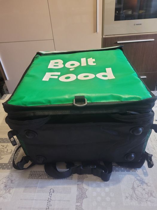 Vând geanta Bolt Food noua