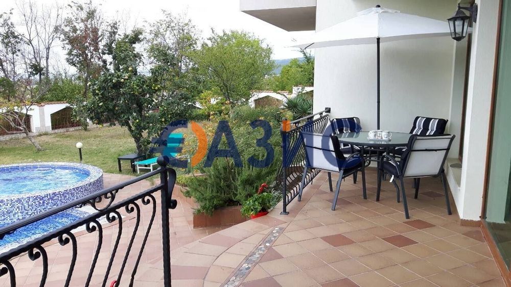 Продава се Многостаен апартамент в с. Кошарица, Област Бургас - 590 кв.м за 778 €/кв.м - Снимка #8