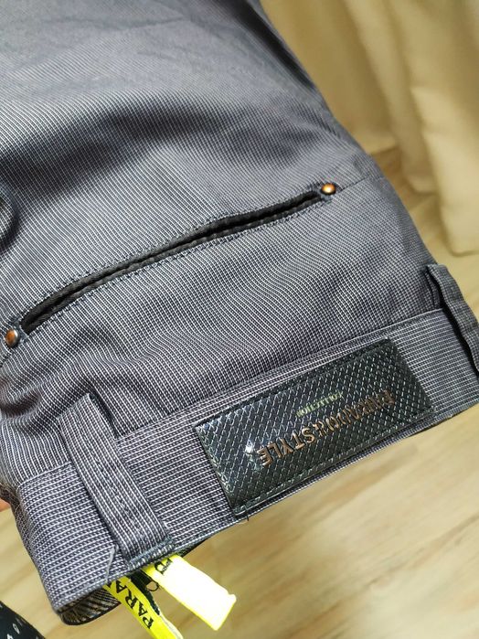 Мужские брюки 32 р