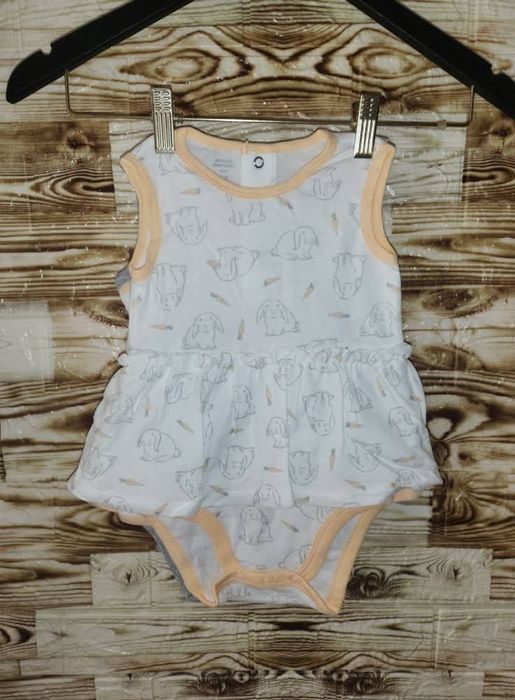 Три броя бебешко боди 18месеца