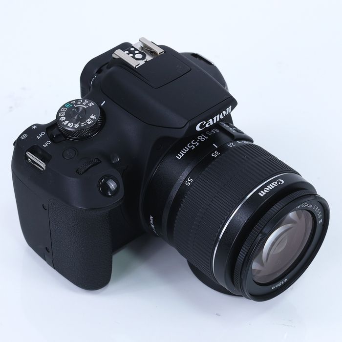 Фотоаппарат Canon EOS 2000D