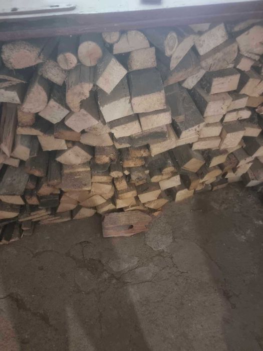 Дърва за огрев - крака за маси от бук