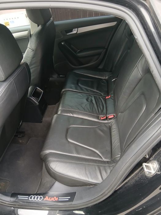 Audi A4 b8   2009