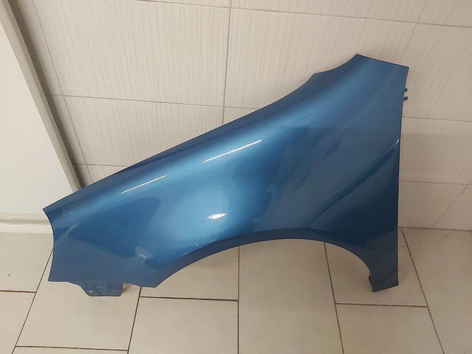 Aripa Fata Stanga VW Golf 5/V 2004-2008 (LC5G (Albastru))