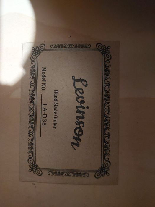 Акустическая гитара 6 струн