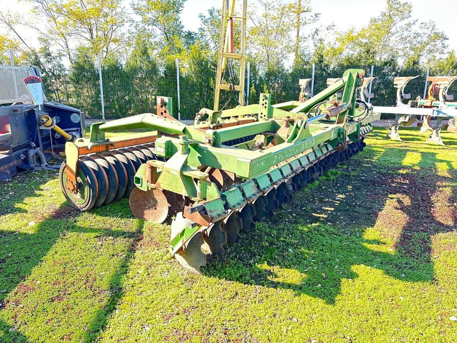 Grapa cu discuri/Disc scurt AMAZONE Catros 6 m