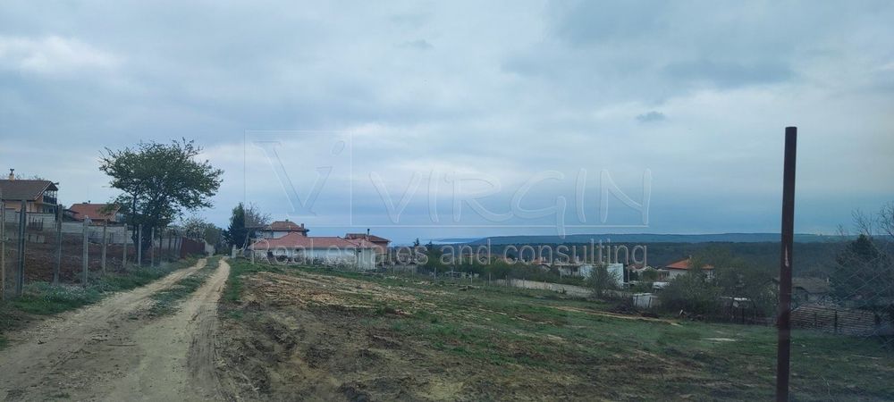 Парцел в Варна-Галата площ 3970 цена 397000
