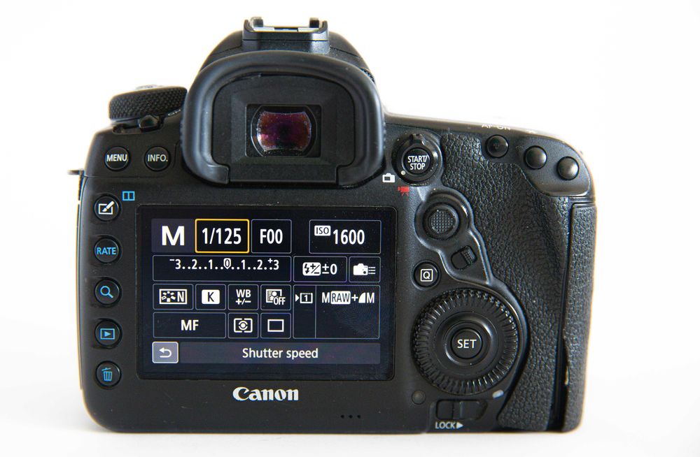 Canon 5D mark IV