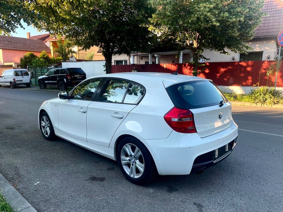 BMW 1 Series 2010 — imagine 4