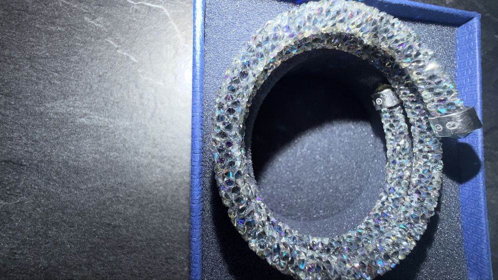 Луксозна дамска гривна Swarovski