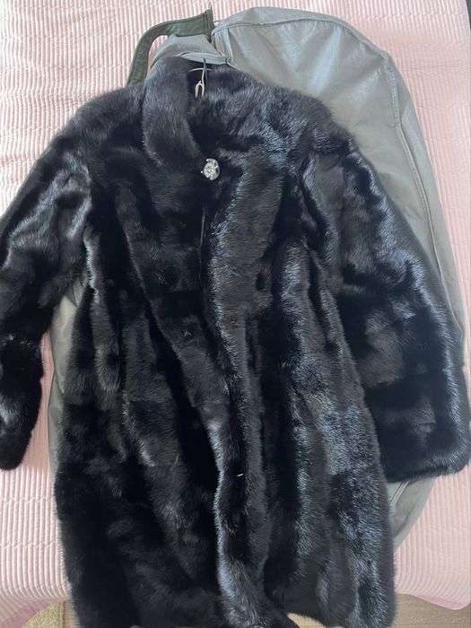 Продам шубу норковую