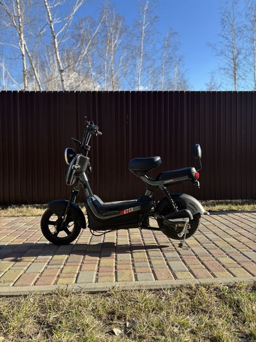 Продам электрический мопед