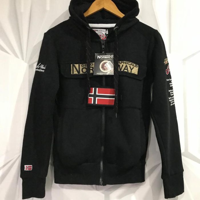 Geac,  burberry /YSL Desigual