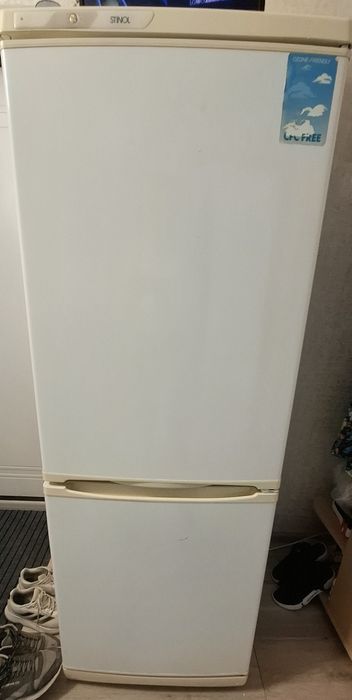 Продам холдильник stinol