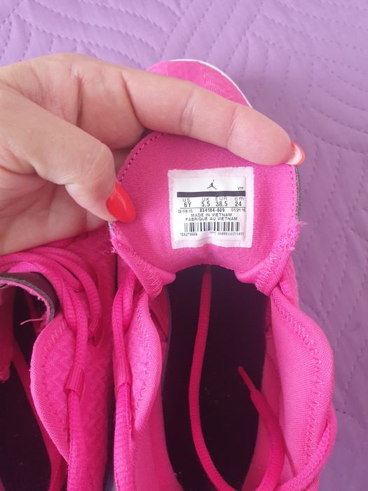 Дамски маратонки Nike Jordan