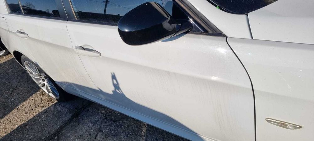 Usa fata spate stanga dreapta BMW seria 3 E90 E91 Alpinweiss 300 alb