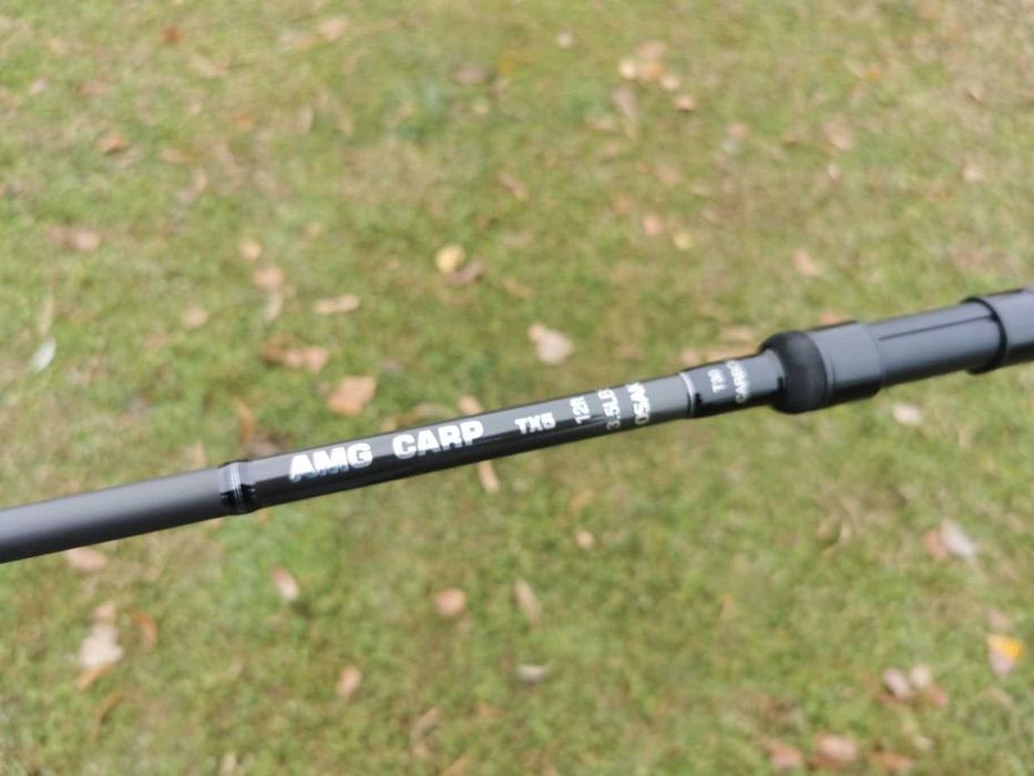 Висок клас шарански комплект. Три въдици 3.60мт и три макари 11 лагера