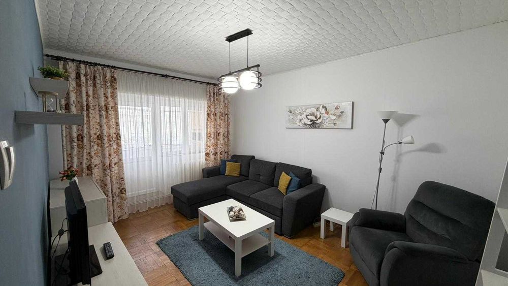 Inchiriere apartament 3 camere, decomandat. Cartier Dancu Iasi