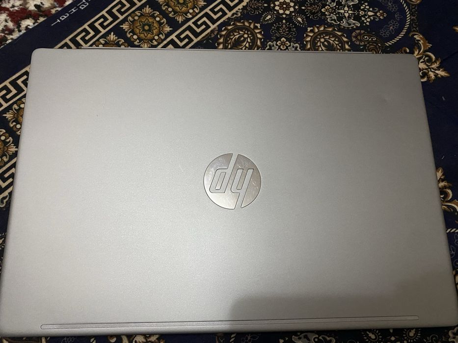 hp pavillion 13 noutbok sotiladi srochna