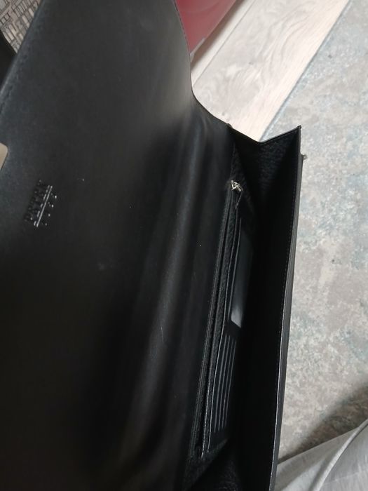 Кожаный портфель PT