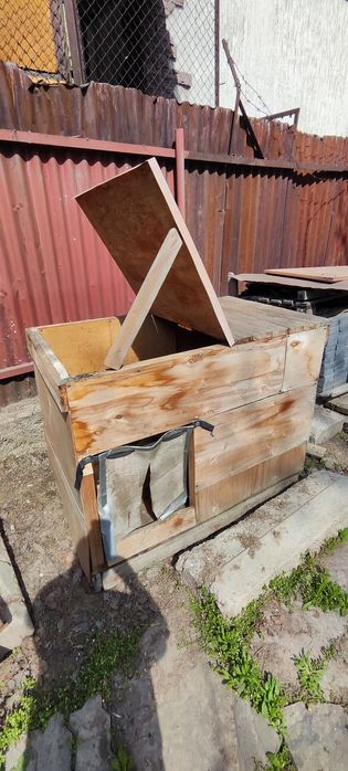 Отдам даром будку для собаки