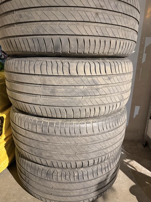 Летни гуми michelin 235 45 18