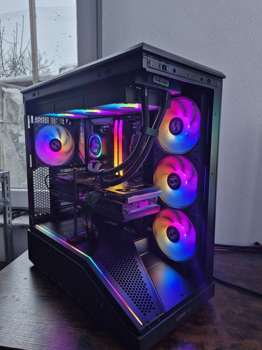 PC Gaming High-End – Ryzen 7 9800X3D + RX 7900XT 20GB 32GB DDR5