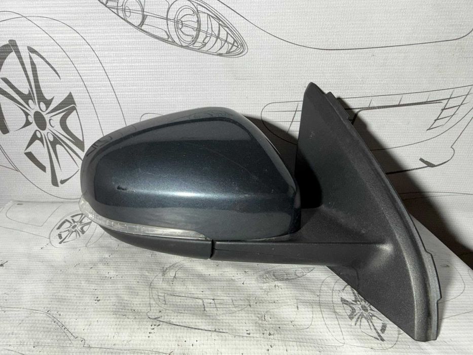 Oglindă dreapta electrică Volvo V60 I / S60 II Break 2010-2018 2016 Cod OEM: 31402643 (5F3)