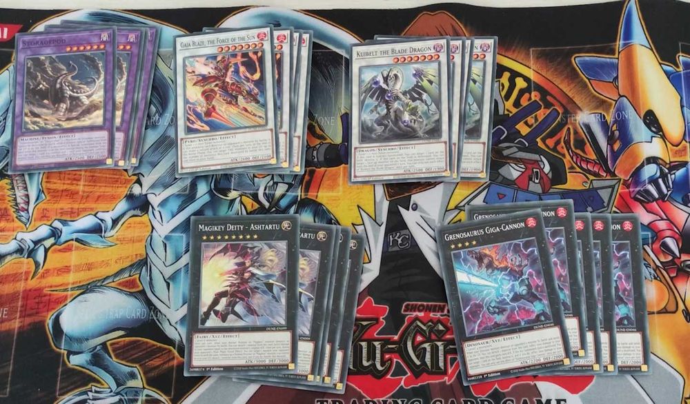 Duelist Nexus оригинални Yu-Gi-Oh! карти(прочетете описанието)